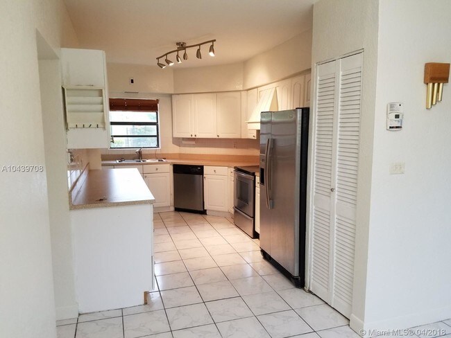 Photo - 20111 Eagle Nest Rd