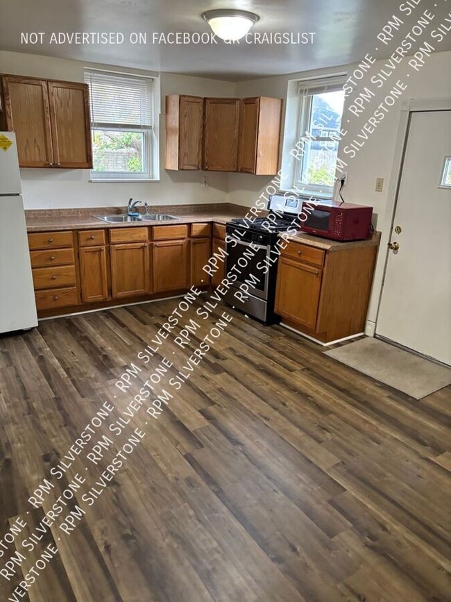 Photo - 13681 McKinley-