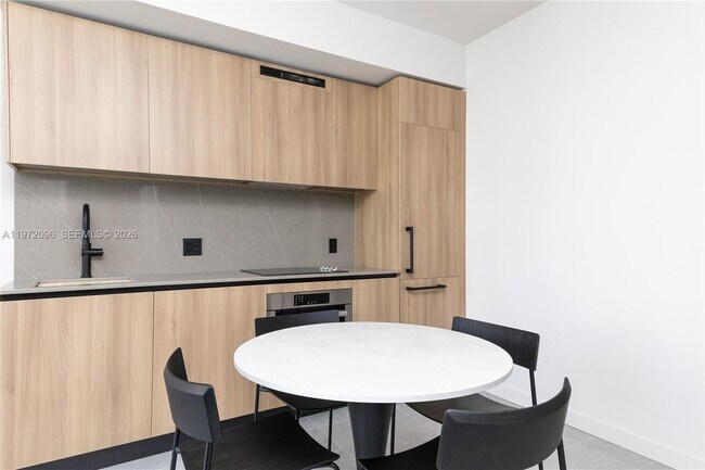 Photo - 121 NE 5th St Unit 510