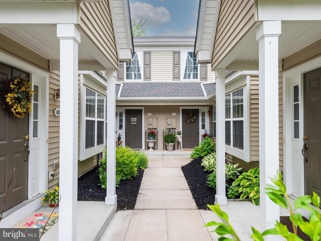 Photo - 103 Granite Ln