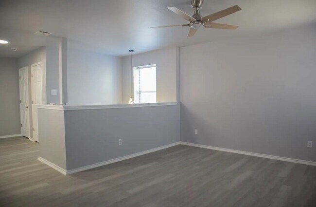 9135 Granite Woods