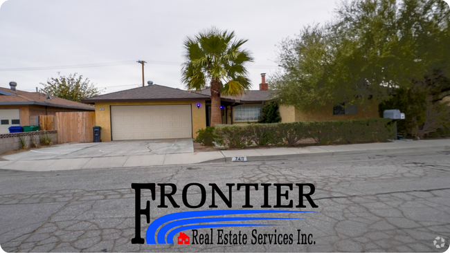 Building Photo - Spacious 5-Bed, 3-Bath Home – 2,700 Sq.