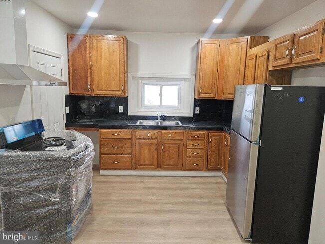 Photo - 509 Fairview St