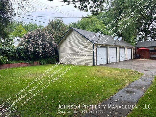 Photo - 1720 Dearborn St Unidad 2