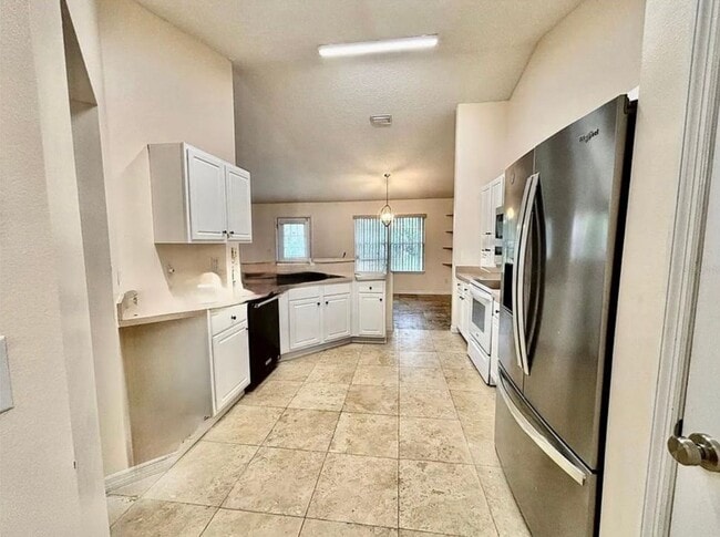 Photo - 12 Regency Dr