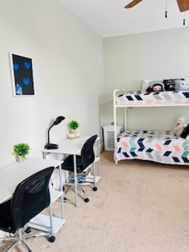 Photo - 227 W Broughton St Unidad 227 W Broughton St  3