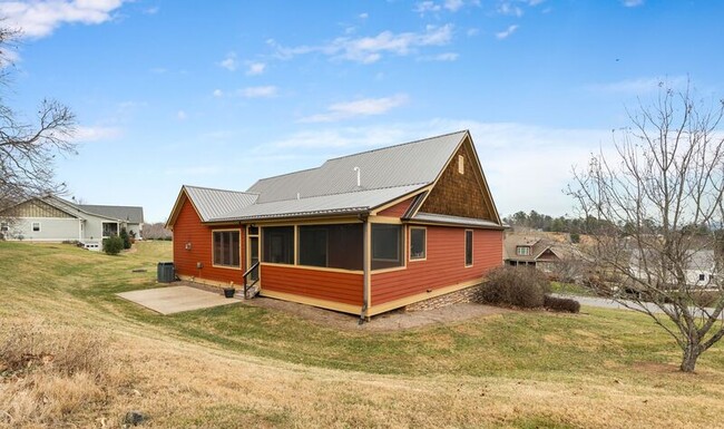 Photo - 15 Carl Roberts Rd