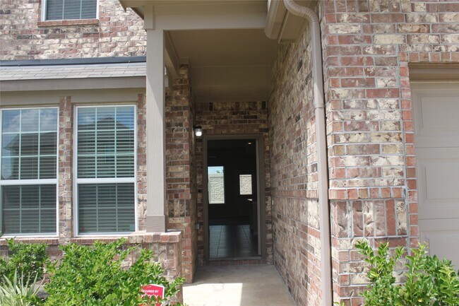 3715 Don Giovanni Pl