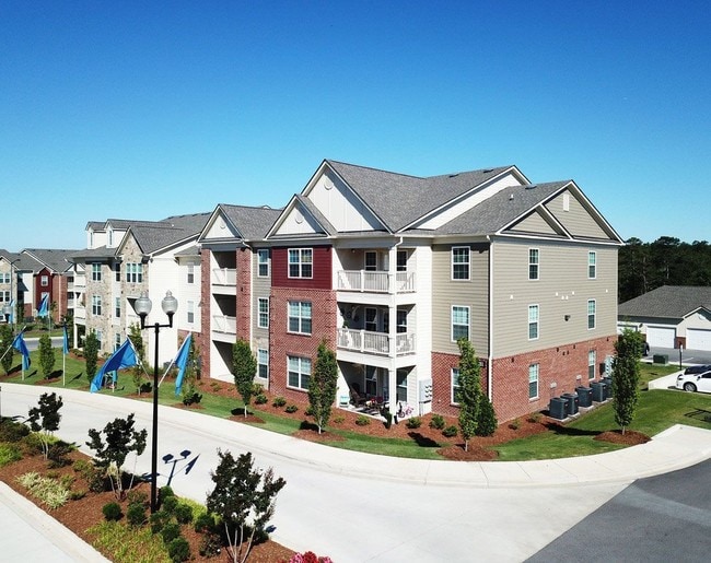 Revere at Tega Cay Apartments Tega Cay, SC