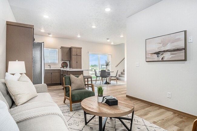 Photo - The Rateliff 11