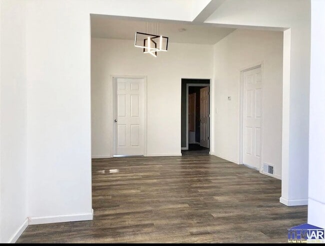 Photo - Charming North Side 2BR Home – Updated & M...