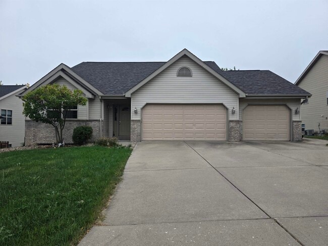 Building Photo - 3177 Bookham Dr