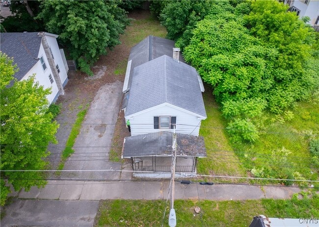 Photo - 111 N Frankfort St