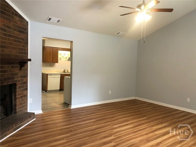 Photo - 120 Harmon Creek Dr