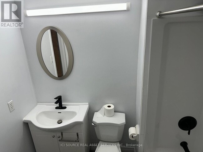 Photo - 155 Highland Crescent