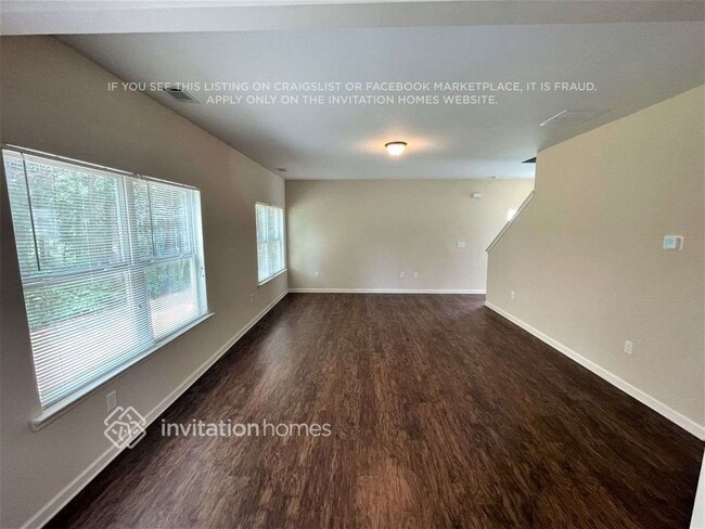 Photo - 2445 Valley Creek Dr