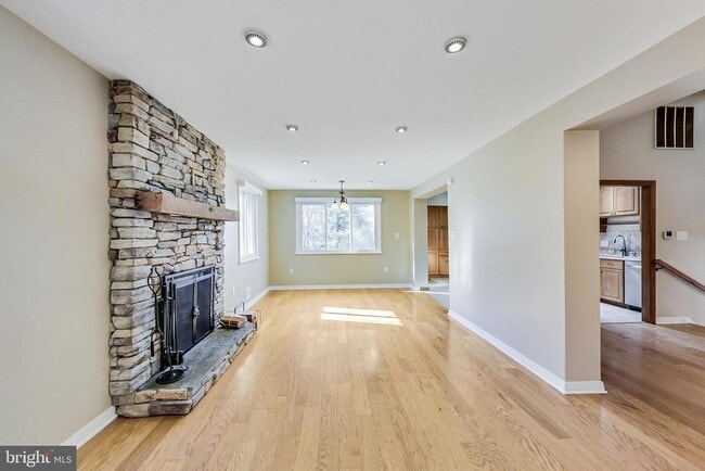 Photo - 11407 Woodson Ave