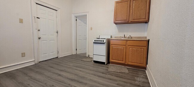 Photo - 5426 Christian St