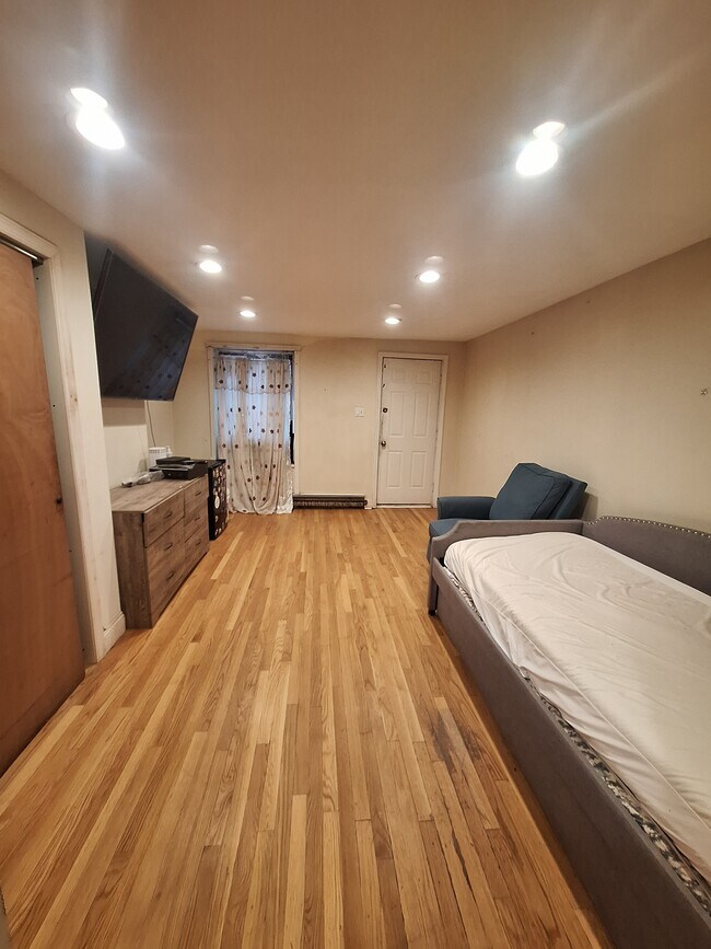 Photo - 333 Pacific Ave Unit 1