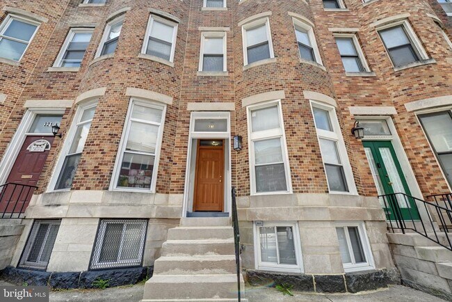 Photo - 319 E 22nd St