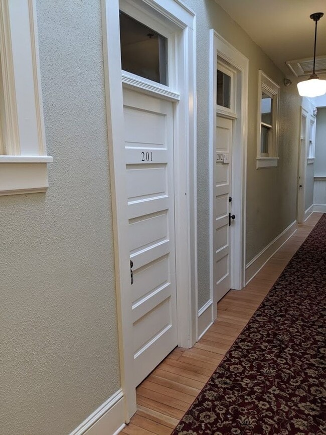 Building Photo - Cute 1bd/1bth in Cottage Grove w/ Stainles... Rental