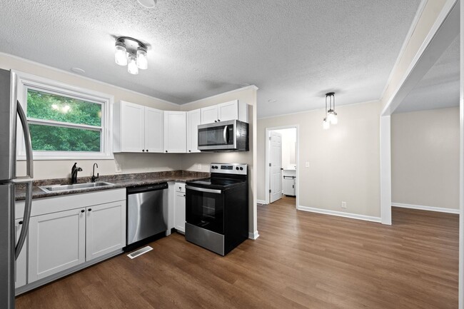 Photo - Renovated 3 Bedroom Dog Friendly Home For Rent on Lafayette Road!