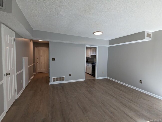 Photo - 1629 Limestone Ct