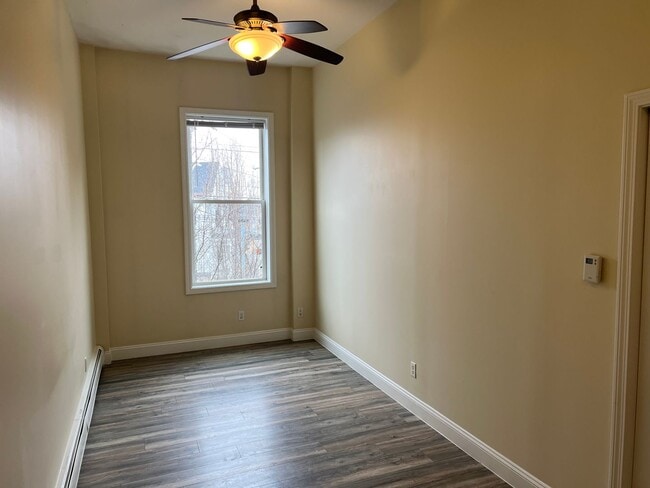 311 Main St Unit 201