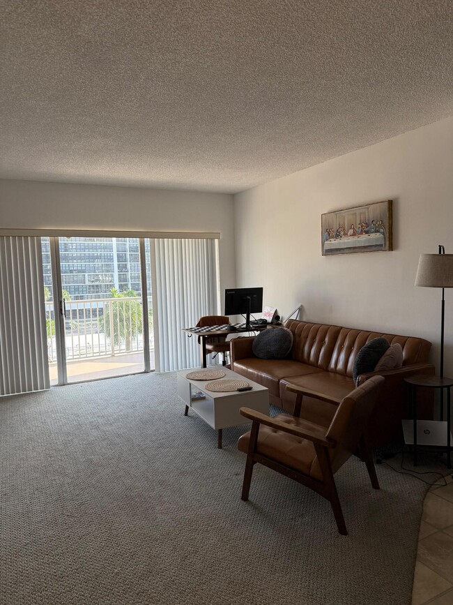Photo - 1985 S Ocean Dr Unit 3L