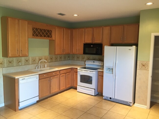Photo - 6813 Misty View Dr