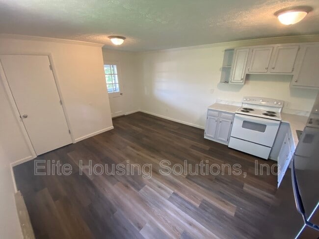 Photo - 108 E Buck Ave Unit D