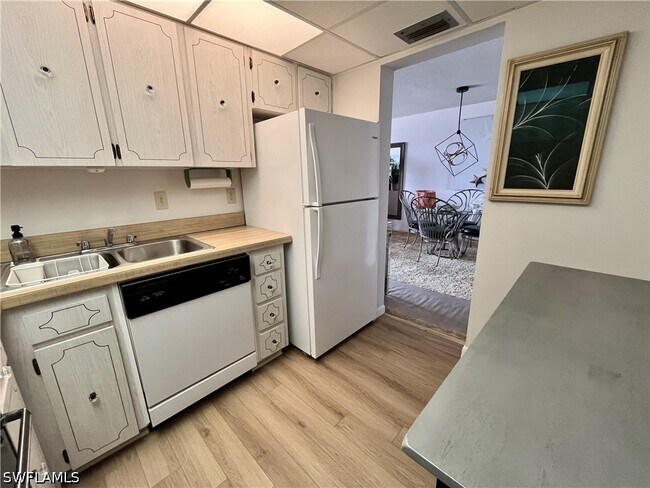 3460 N Key Dr Unit 203