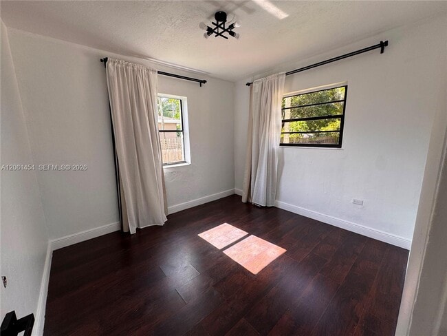 Photo - 124 NW 89th St
