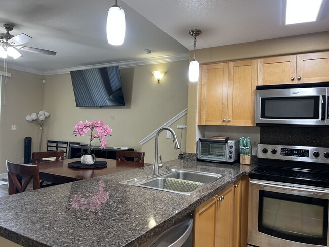 Photo - 92-1524-1524 Ali'inui Dr