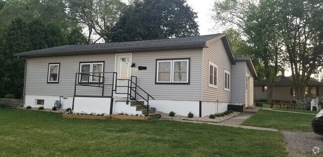 Building Photo - 3751 County Road P Rental
