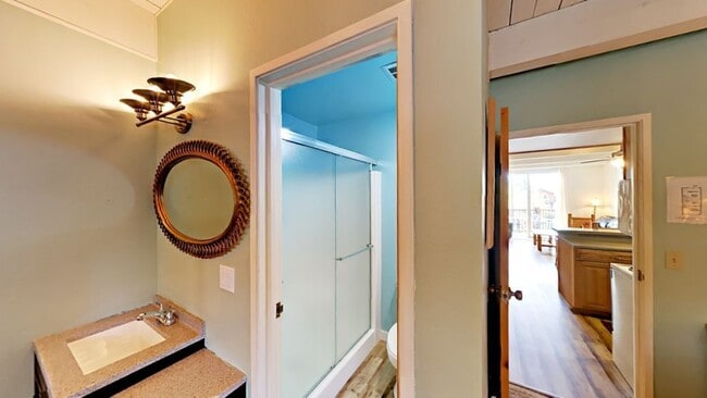 Photo - 2081 Venice Dr Unit 289