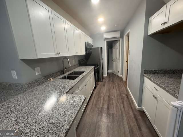 Photo - 351 Valley View Cir SE