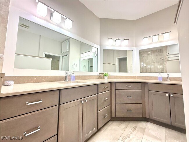 Photo - 6325 Wilshire Pines Cir