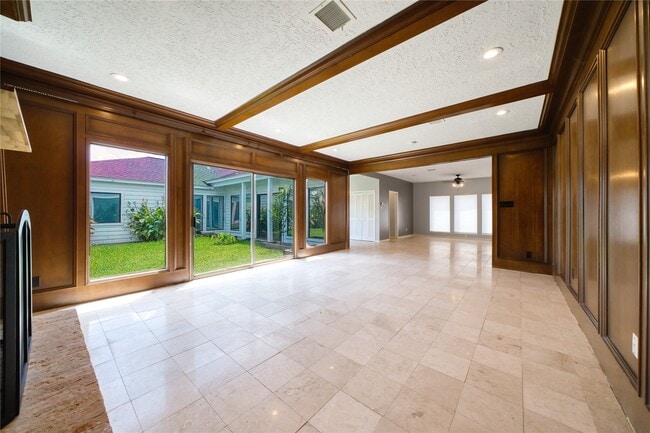 Building Photo - 10919 Villa Lea Ln