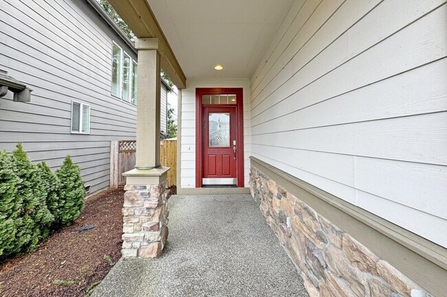 Photo - 1024 167th Pl SW