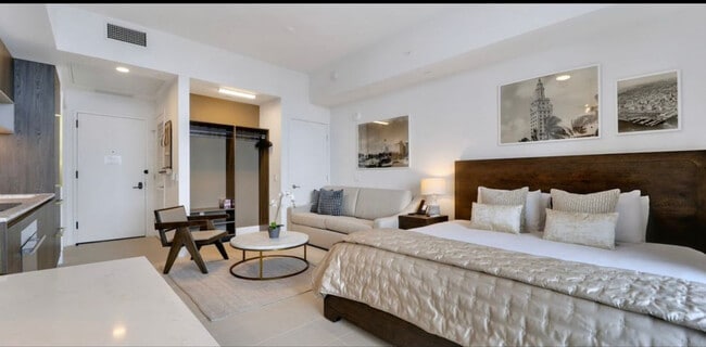 Photo - 159 NE 6th St Unit FL49-ID1255896P