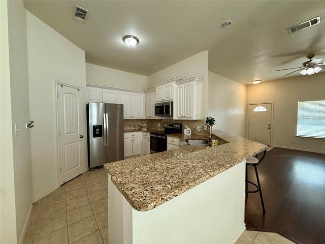 Photo - 225 Lovers Path Dr