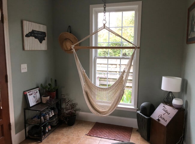 Photo - 5017 Pine St