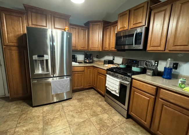 Photo - 361 E 1520 N