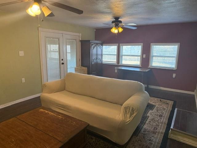 Photo - 2025 Lowden St