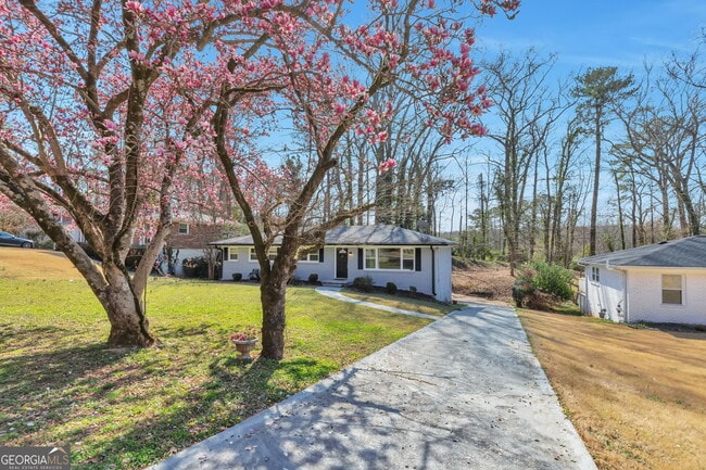 Photo - 2764 Veltre Pl SW