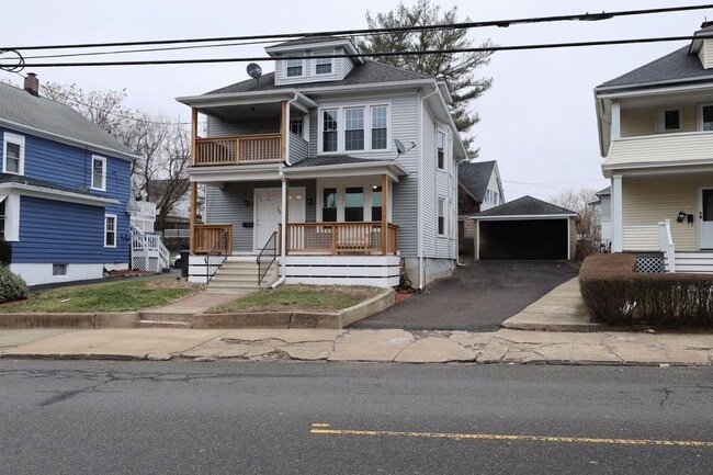 Photo - 146 Division St Unit #1