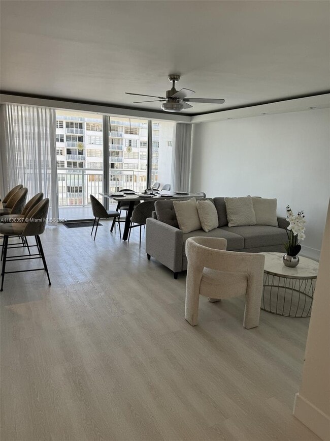 Photo - 18071 Biscayne Blvd Unit #1704