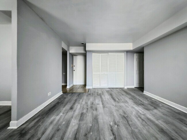 1840 S Karlov Ave Unit 3