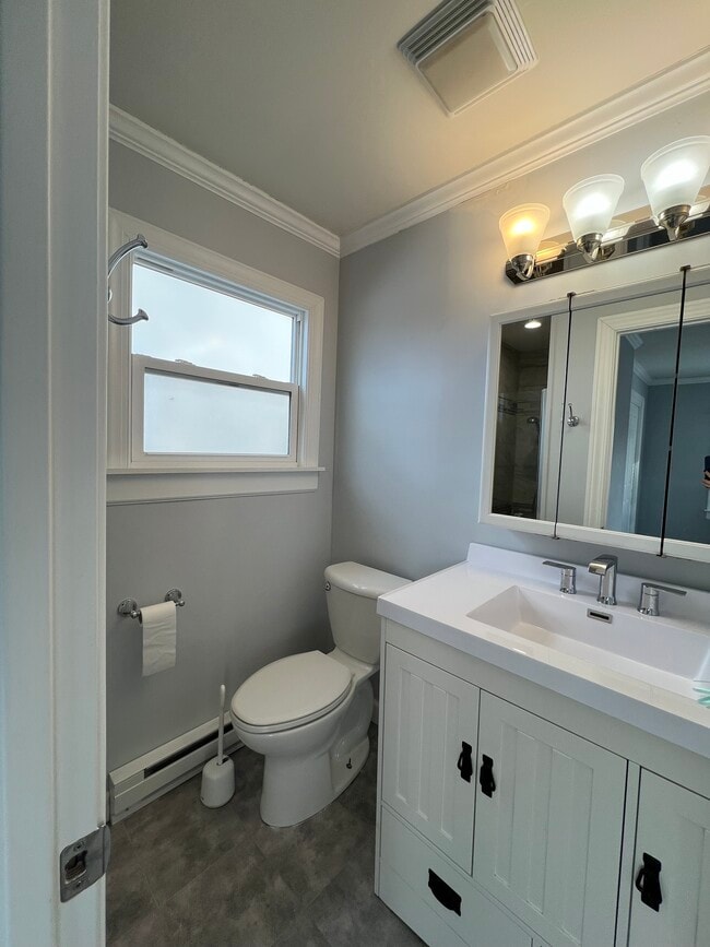 Photo - 206 Raupp Blvd